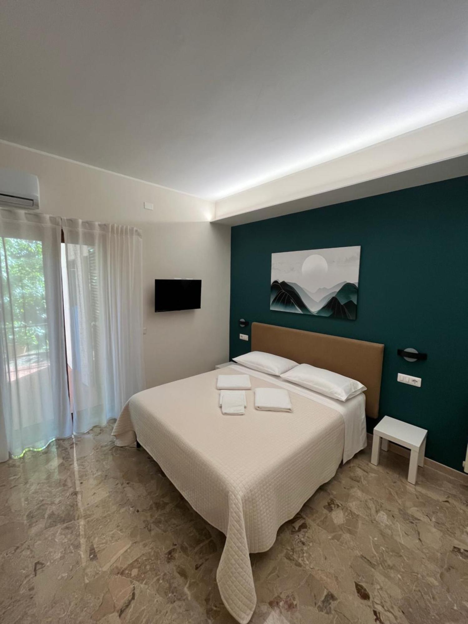 B&B Casa Doria Валмонтоне Екстериор снимка